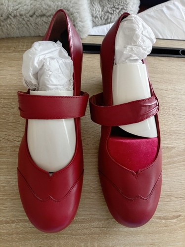New boxed hotter - new,