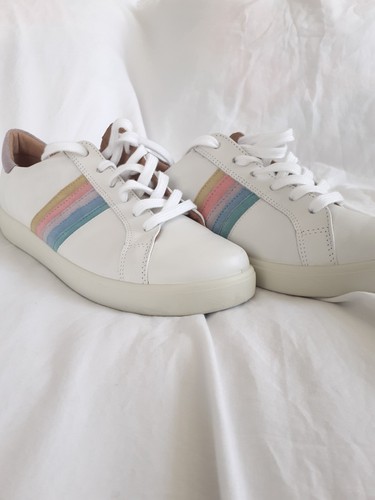 Hotter pastel colour white - hotter,