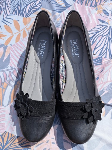 Hotter black leather wedge - black,