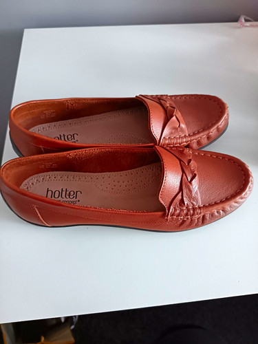 Hotter comfort concept - concept, brown